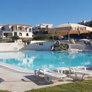  Apartment Baia Santa Reparata Italien