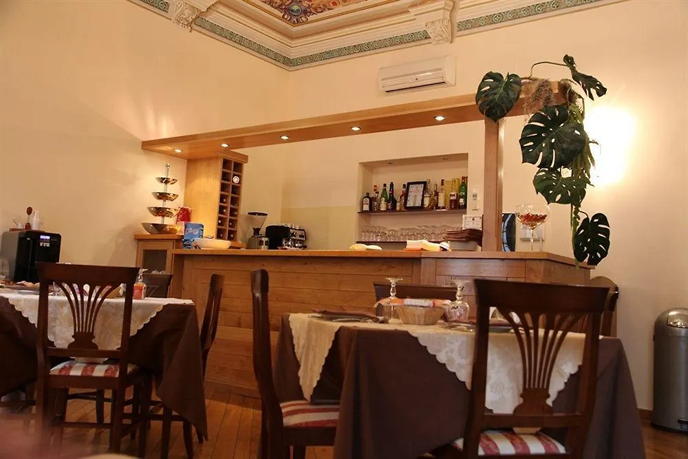 Hotel Medici ميلاتسو